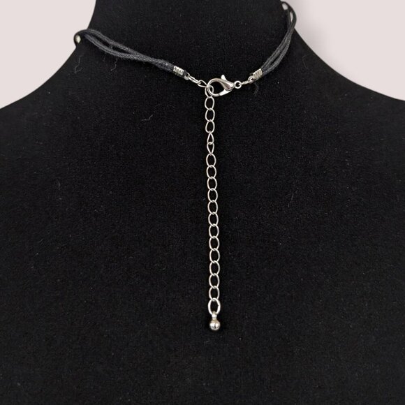 (2/$20) Casual Black Cord Shell Choker Necklace - Picture 4 of 5